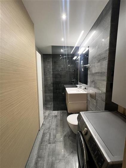 Apartament cu 4 camere decomandat, mobilat în Răcădău