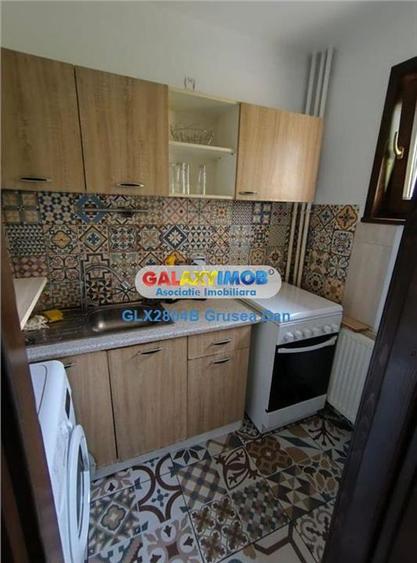 Apartament cu 2 camere semidecomandat, mobilat în Apărătorii Patriei