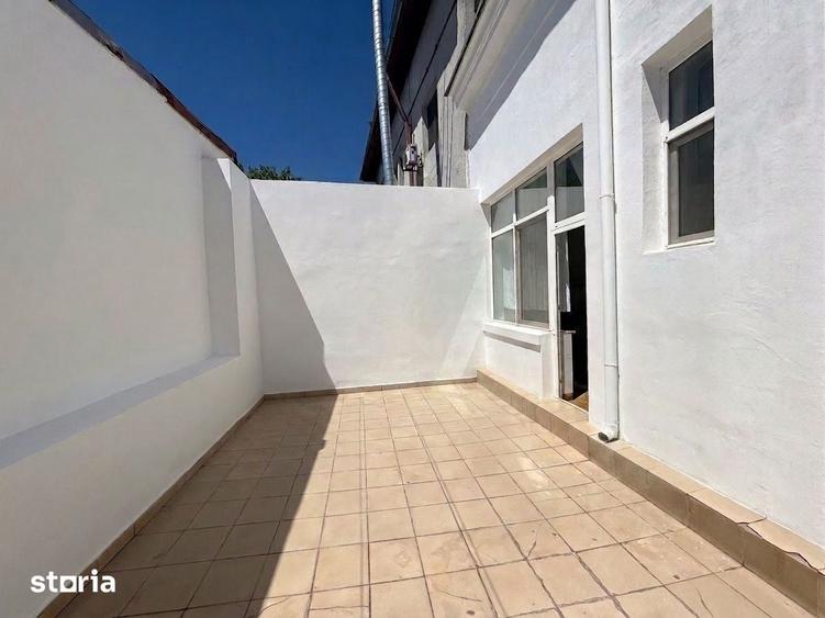 Apartament cu 6 camere în Ultracentral