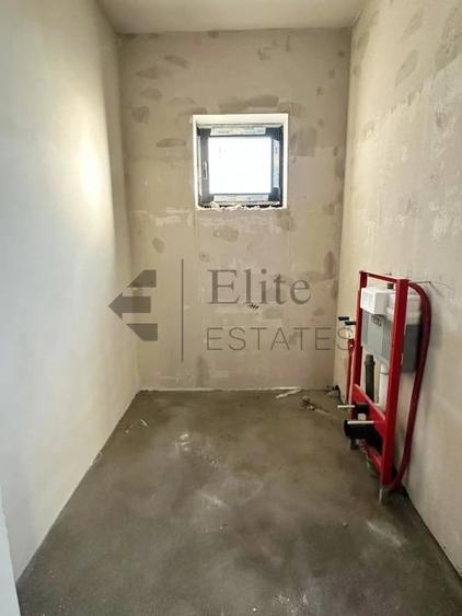 Casă cu 5 camere cu Teren 400 Mp în Dealuri Oradea