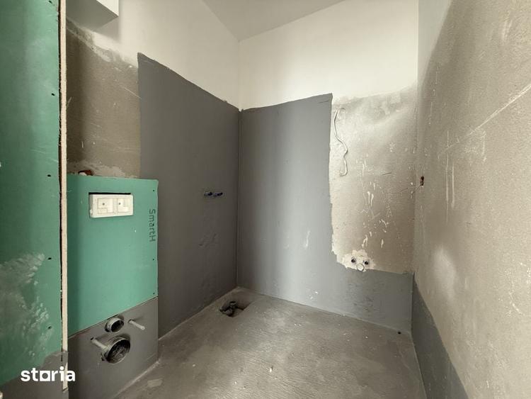 Apartament cu 3 camere decomandat în Ștefan cel Mare