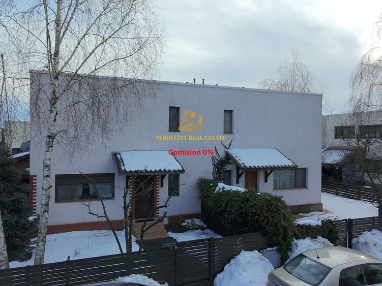 Casă individuală cu 4 camere cu Canalizare în 1 Decembrie