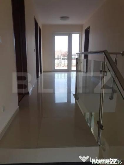 Casă cu 5 camere cu Teren 750 Mp în Moșnița Nouă