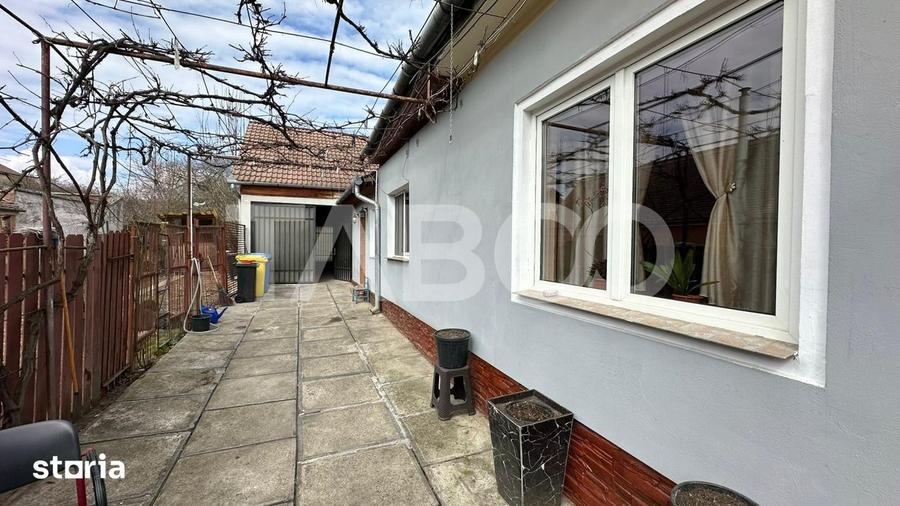 Casă cu 5 camere cu Teren 800 Mp în Turnișor