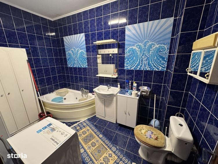 Casă cu 4 camere în Titulescu