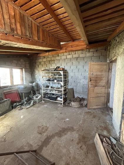 Spațiu comercial, de 700 mp, în Moreni
