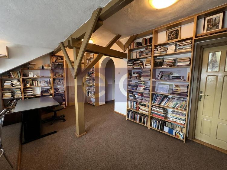 Apartament cu 5 camere decomandat, mobilat în Barbu Văcărescu