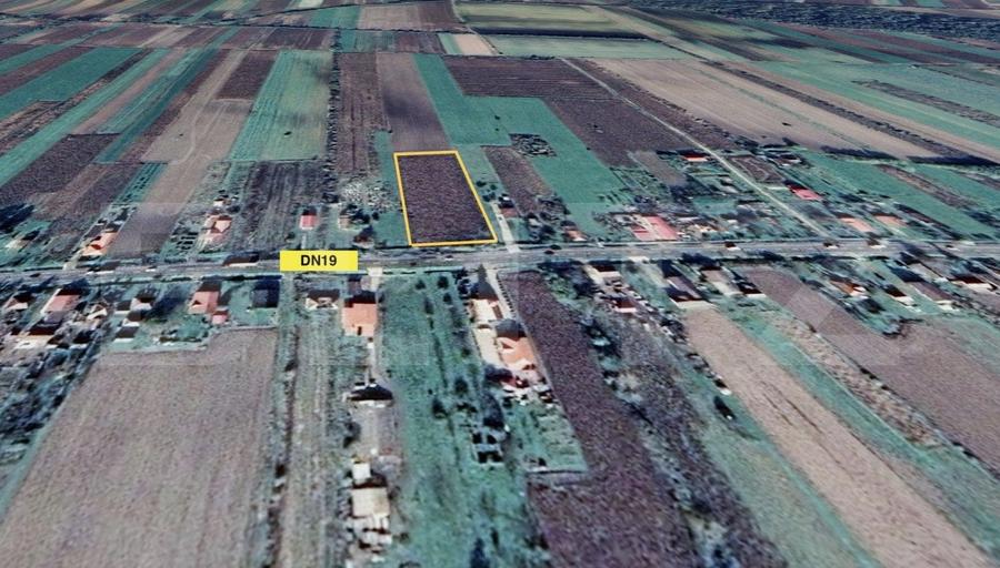 Teren Construcții intravilan de 5800 mp, în Exterior Nord
