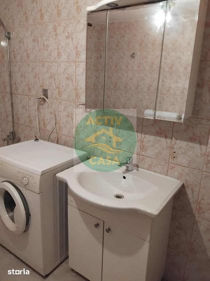 Casă cu 4 camere cu Teren 800 Mp în Făurei