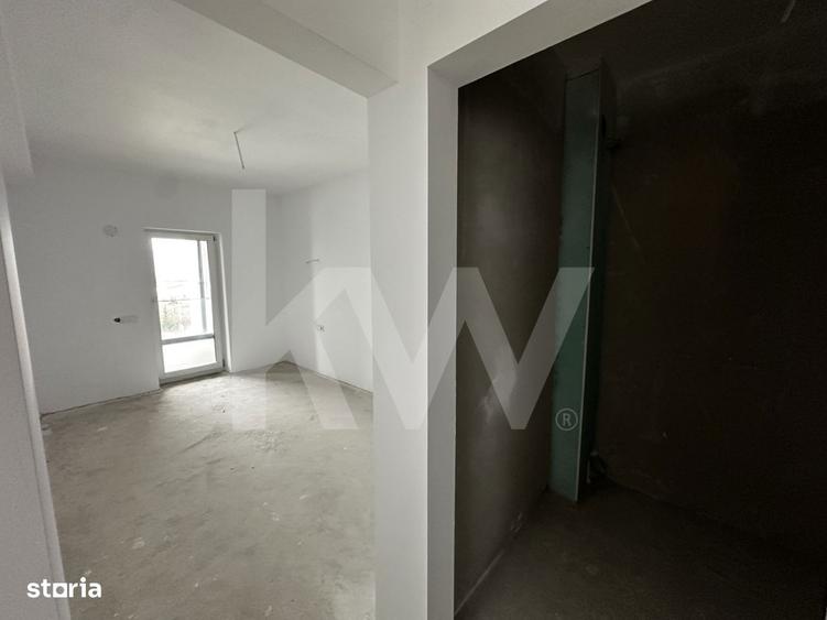 Apartament cu 3 camere în Cristian