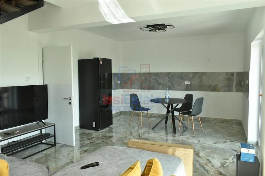 Casă cu 2 camere cu Teren 750 Mp în Aroneanu