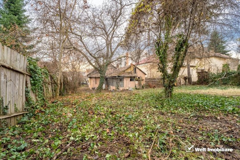 Casă individuală cu 4 camere cu Canalizare în Grigorescu
