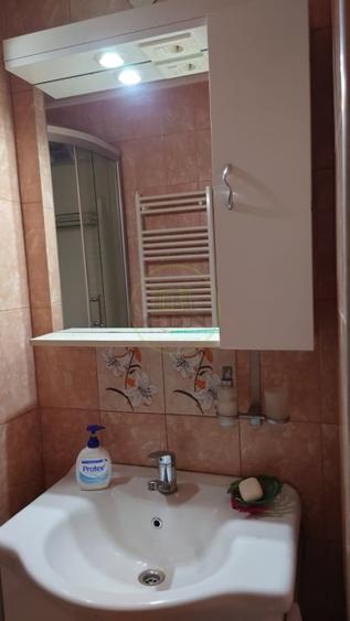 Apartament cu 2 camere decomandat, mobilat în Vasile Aaron