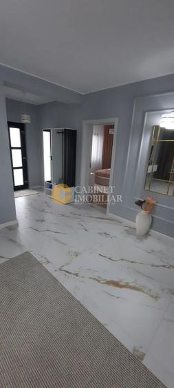 Casă individuală cu 4 camere cu Canalizare în Miroslava
