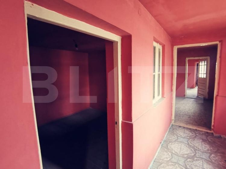 Casă individuală cu 5 camere cu Teren 1624 Mp în Cernele