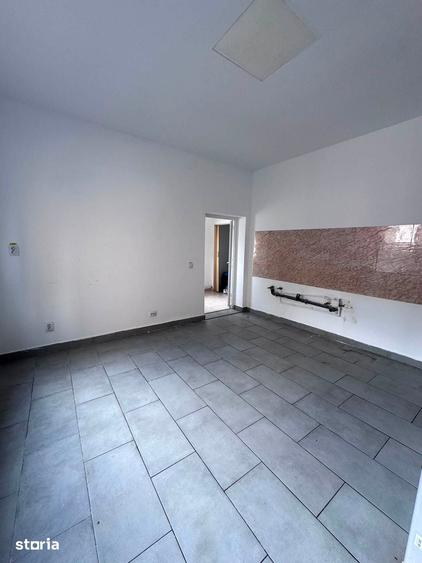 Casă cu 3 camere cu Teren 345 Mp în Central