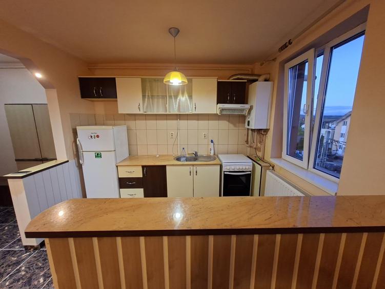 Apartament cu 2 camere decomandat în Sângeorgiu de Mureș