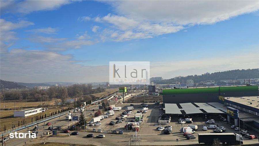 Apartament modern 3 camere 68mp,balcon 10mp,parcare, zona Metro - 14