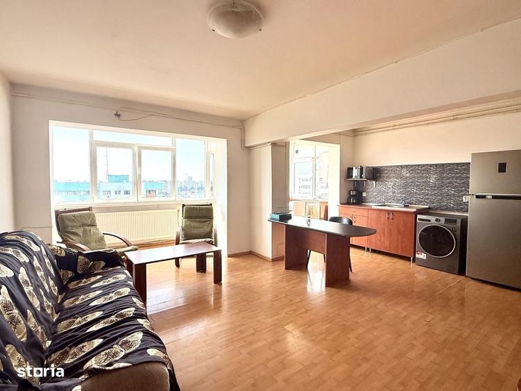 Apartament cu 3 camere decomandat în Titulescu