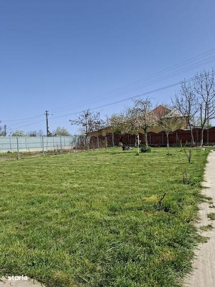 Casă cu 3 camere în Măcărești