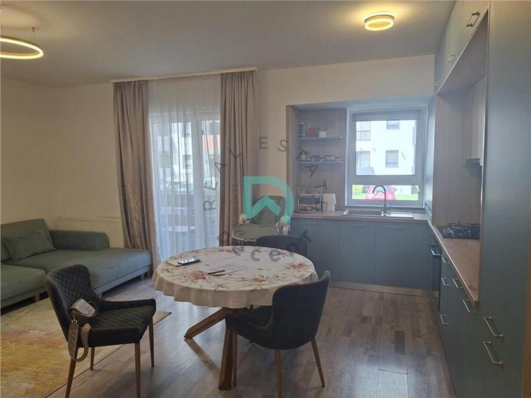 Apartament cu 3 camere decomandat în Avantgarden