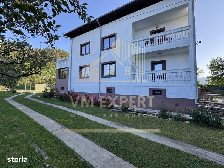 Casă cu 4 camere cu Teren 2078 Mp în Câmpulung Muscel
