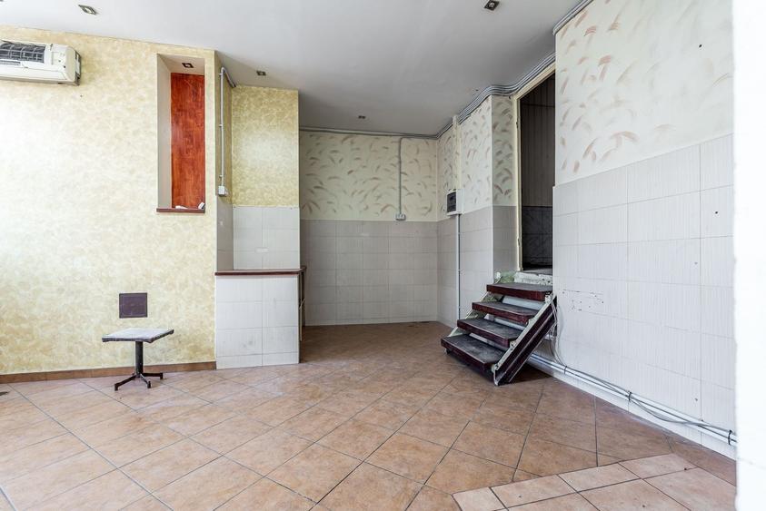 Spațiu comercial, de 169 mp, în Boul Roșu