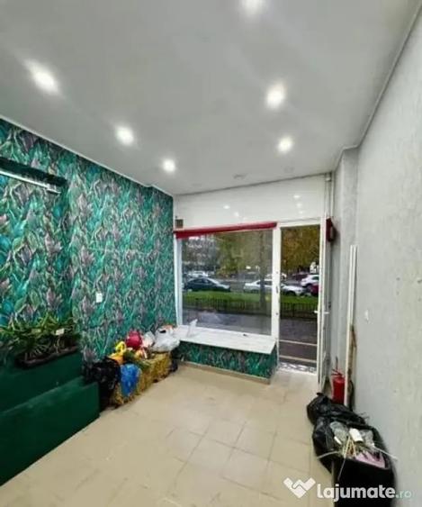Spațiu comercial, de 18 mp, în Mihai Bravu