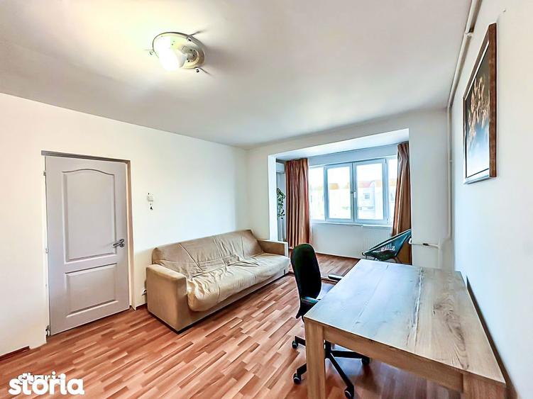 Apartament cu 2 camere decomandat în Tei