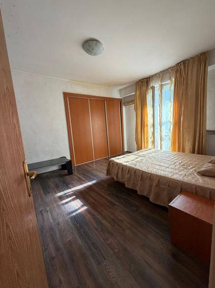 Garsonieră, mobilată în P-ța Romană