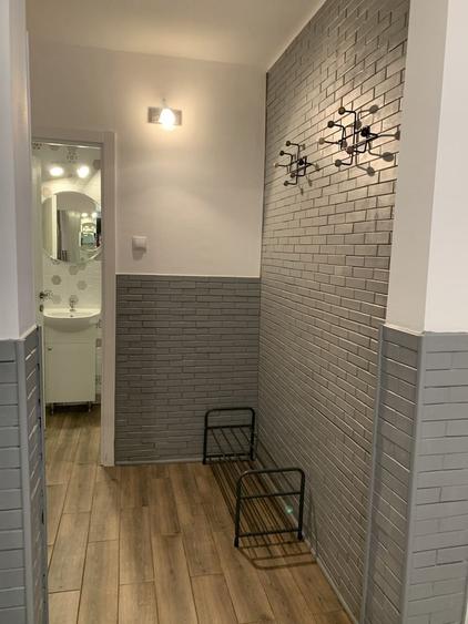 Apartament cu 3 camere decomandat în Tudor
