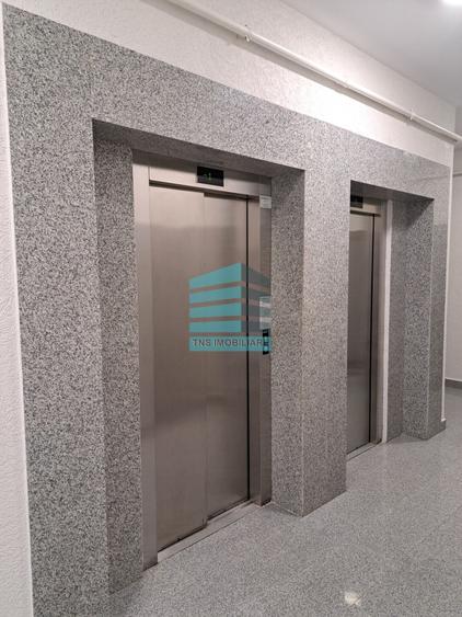 Apartament cu 4 camere în Titan