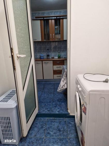 Apartament cu 2 camere decomandat în Trivale