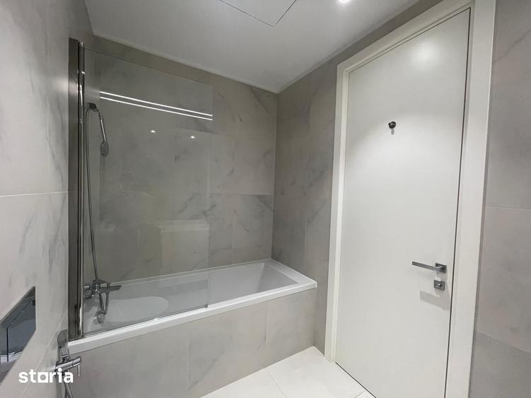 Apartament cu 3 camere în Tei