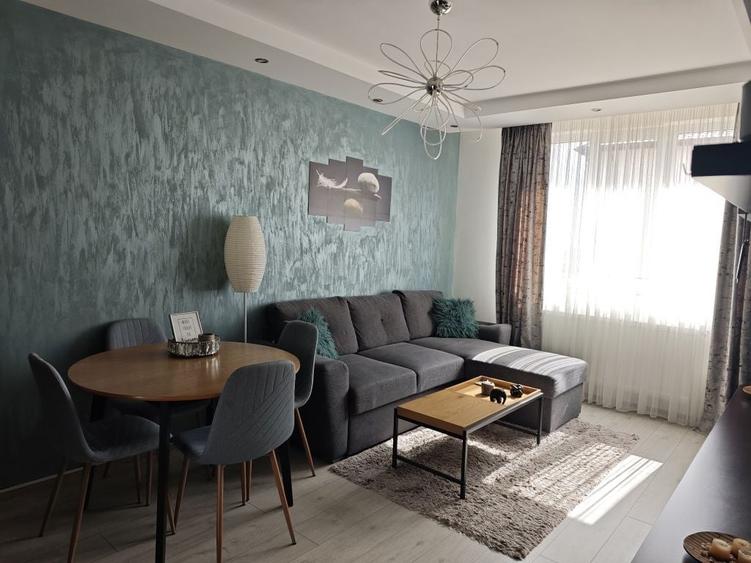 Apartament cu 2 camere semidecomandat în Exterior Vest
