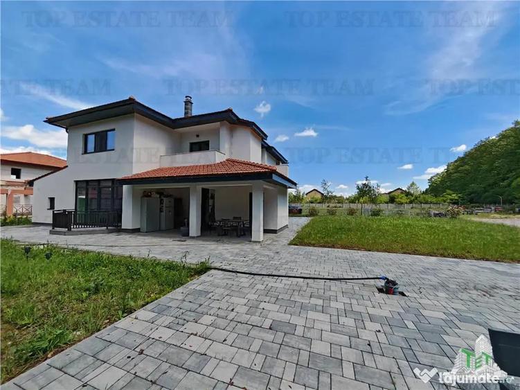 Casă cu 5 camere cu Teren 1164 Mp în Corbeanca