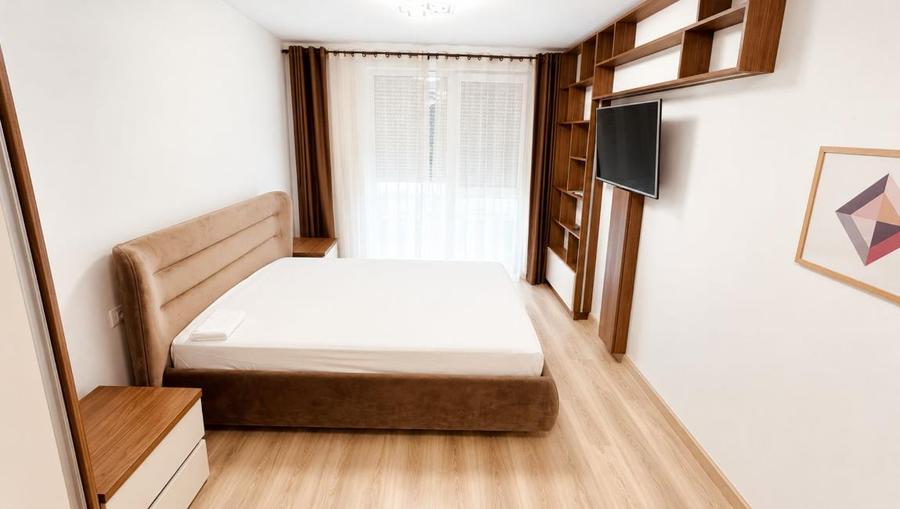 Apartament cu 3 camere decomandat, mobilat în Astra