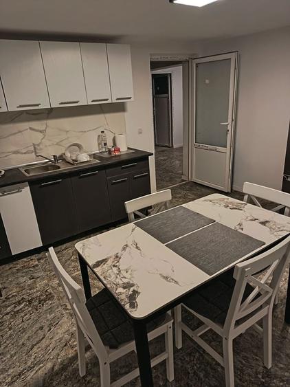 Casă cu 4 camere în Șelimbăr