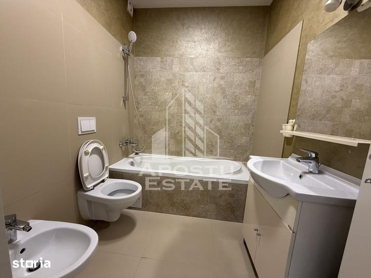 Apartament cu 4 camere în Circumvalațiunii