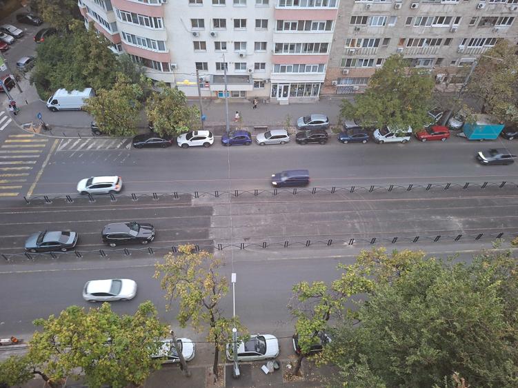 Apartament cu 3 camere decomandat în Chișinau