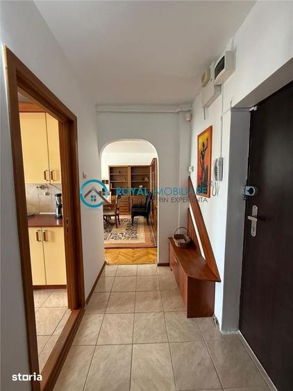 Apartament cu 2 camere decomandat, mobilat în Ultracentral