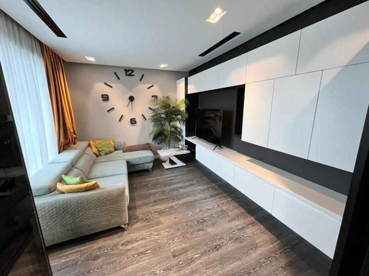 Apartament cu 2 camere semidecomandat în Iris