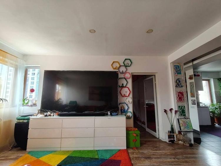 Apartament cu 2 camere semidecomandat în Unirii