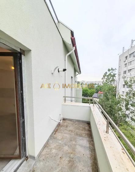 Apartament cu 2 camere decomandat, mobilat în Titan