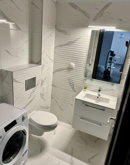 Apartament cu 2 camere decomandat în Drumul Taberei
