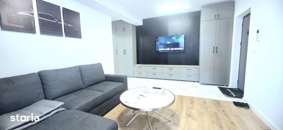 Apartament cu 2 camere decomandat în Bârnova