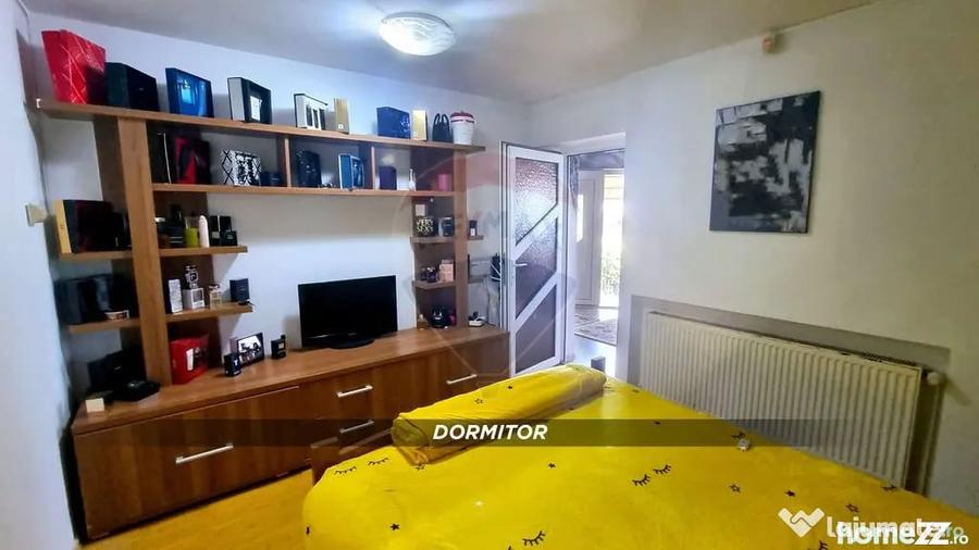 Apartament cu 3 camere semidecomandat în Central