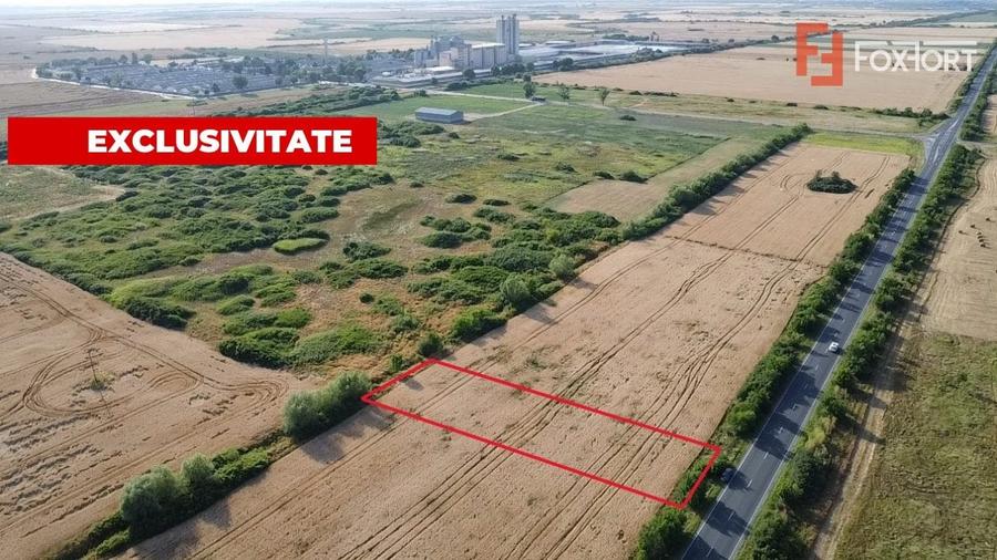 Teren Construcții intravilan de 1600 mp, în Pădureni (Jebel)