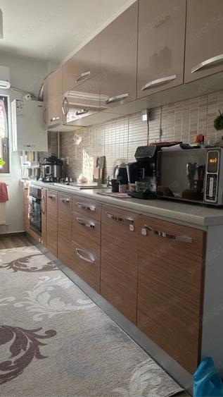 Apartament cu 2 camere decomandat în Hlincea