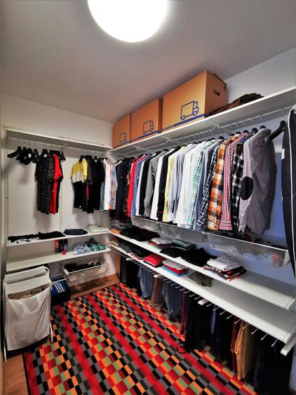 Apartament cu 2 camere decomandat în Odăile